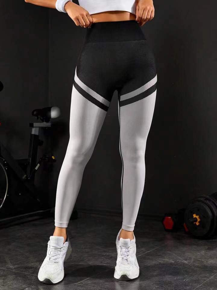 CURVE ESSENCE™Women's High Waist Tight Color Matching Yoga Pants